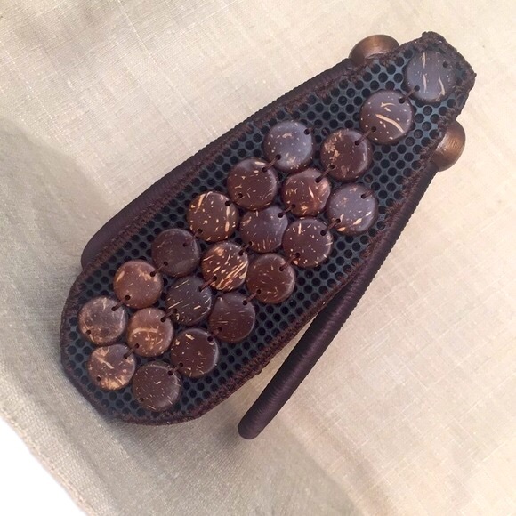 Vintage Handmade Coconut Shell Handbag - Picture 3 of 9